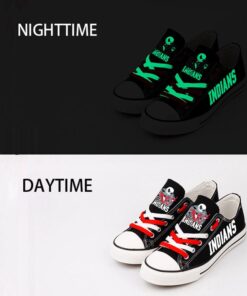 Cleveland Indians Limited Print MLB Students Low Top Canvas Shoes Sport Sneakers 2 a5315dbf c82c 4f74 bb4f ef7898287ab7