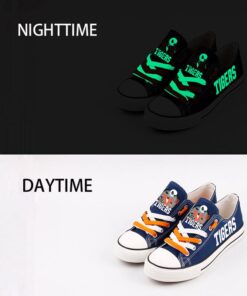 Detroit Tigers Limited Print MLB Students Low Top Canvas Shoes Sport Sneakers 3 d1ef5a34 1c78 4b94 91cd 6e1eb291af36