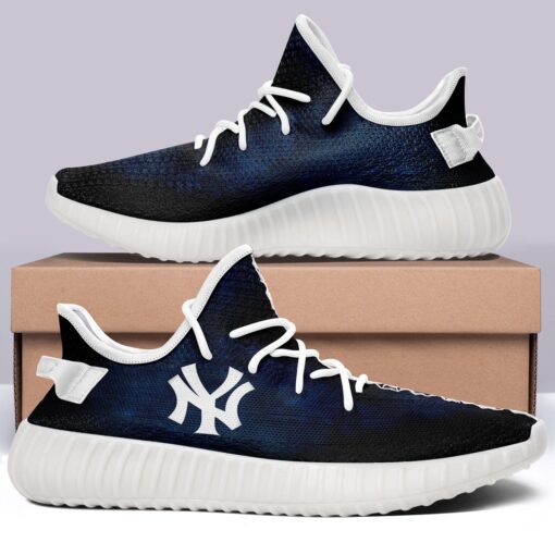 New York Yankees NFL 350v Yeezy Sneakers For Men Women Fans - Image 2