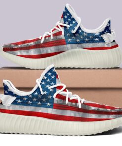 USA Flag V33 350v Yeezy Sneakers 7600dd87 1a04 4fc3 98bc 2d4e24e4074e